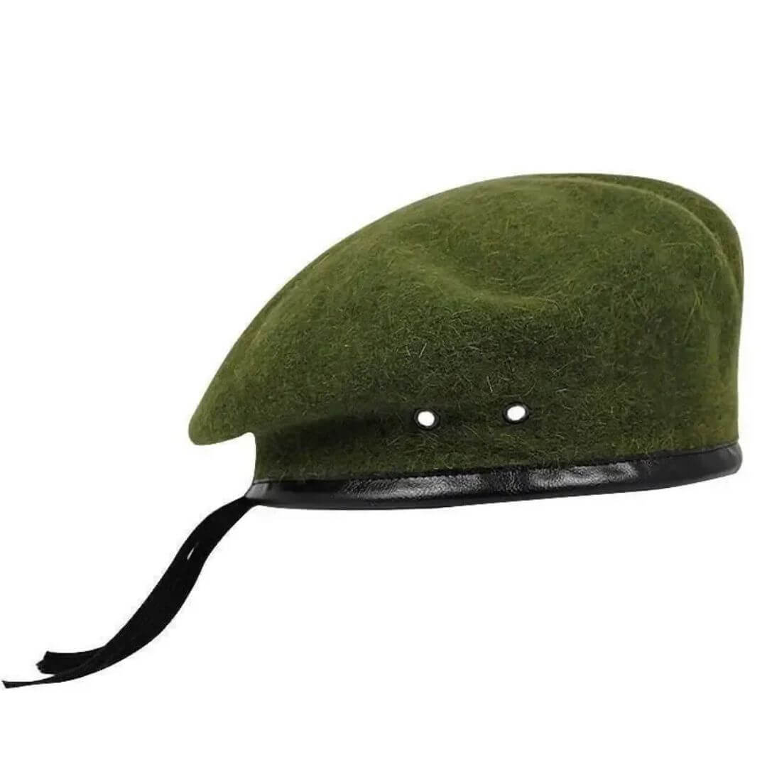 Beret in a wool blend — BEDALE