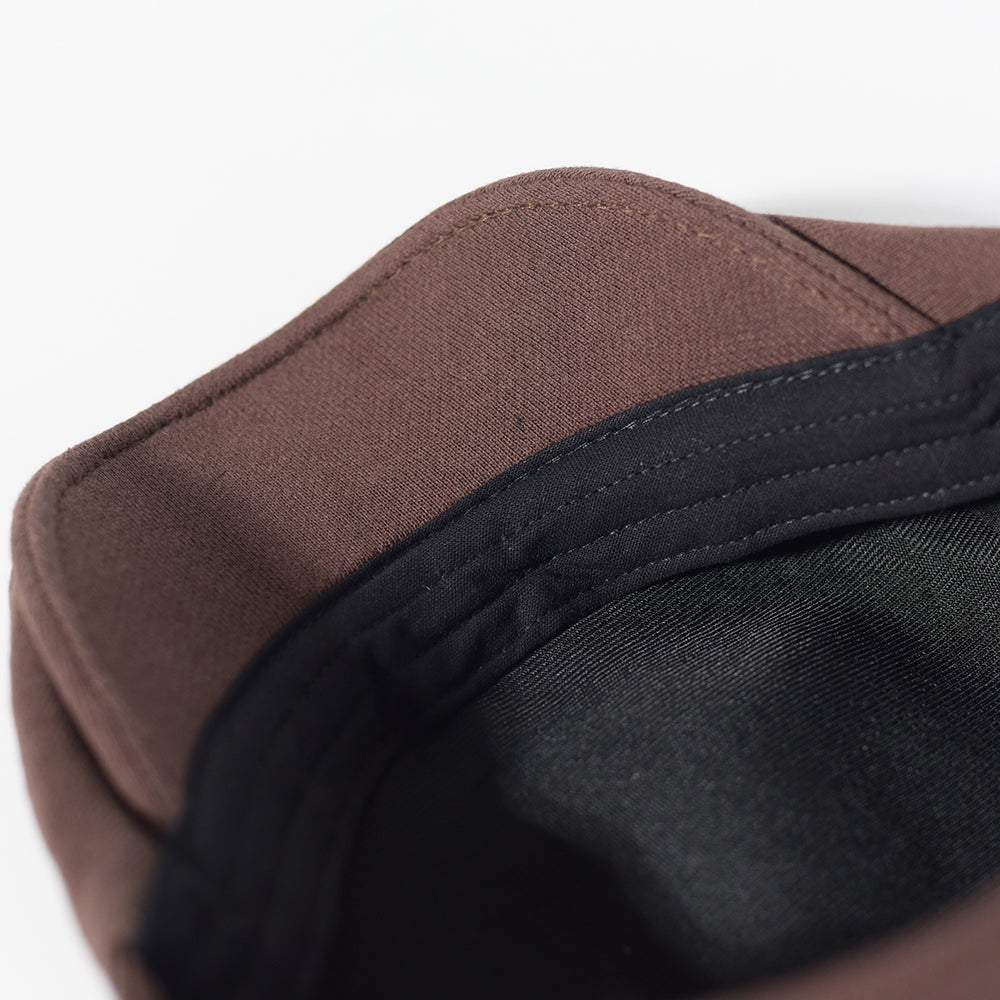 Flat cap in knit — HEXHAM