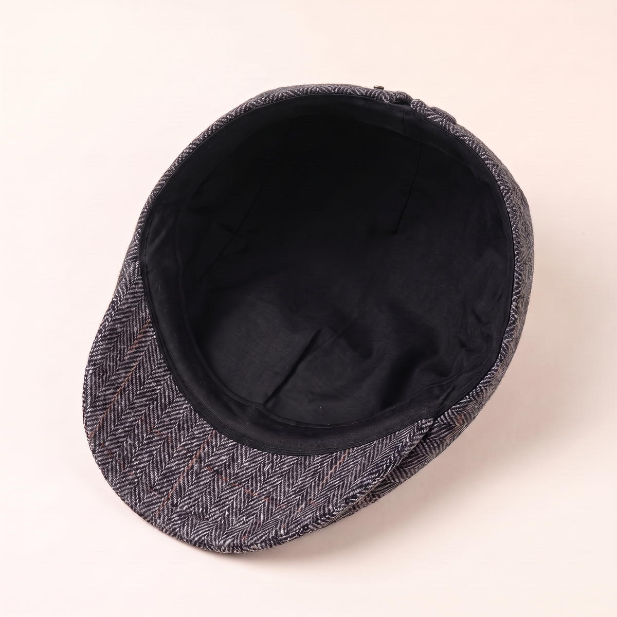 Flat cap in a wool blend — MASHAM