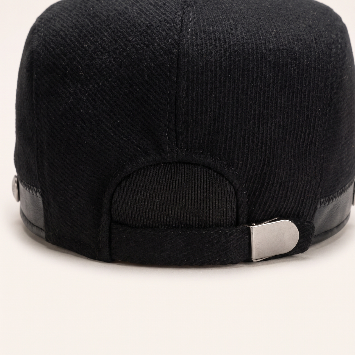 Flat cap in a wool blend — HAWES