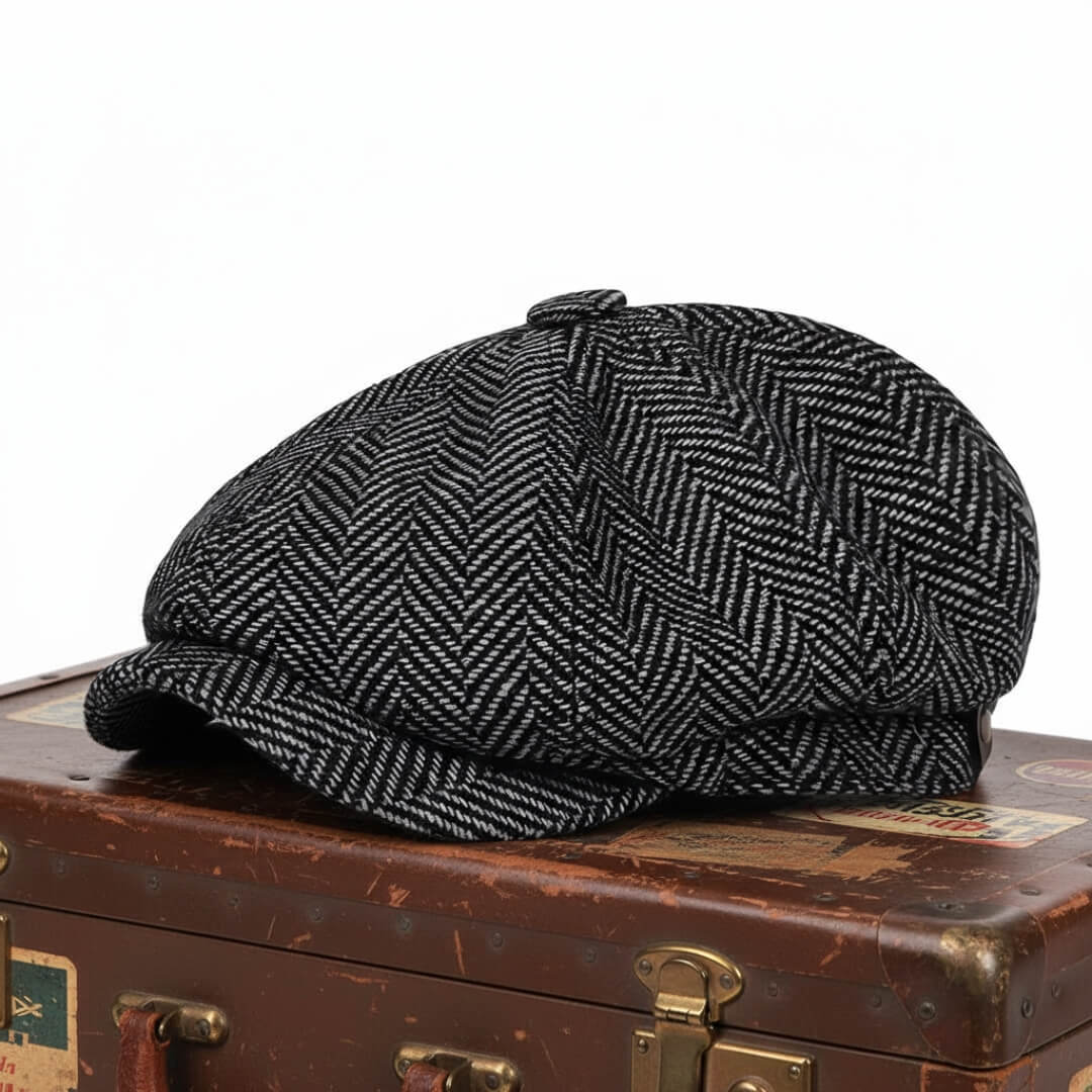 Herringbone newsboy cap in a wool blend — WOODBRIDGE