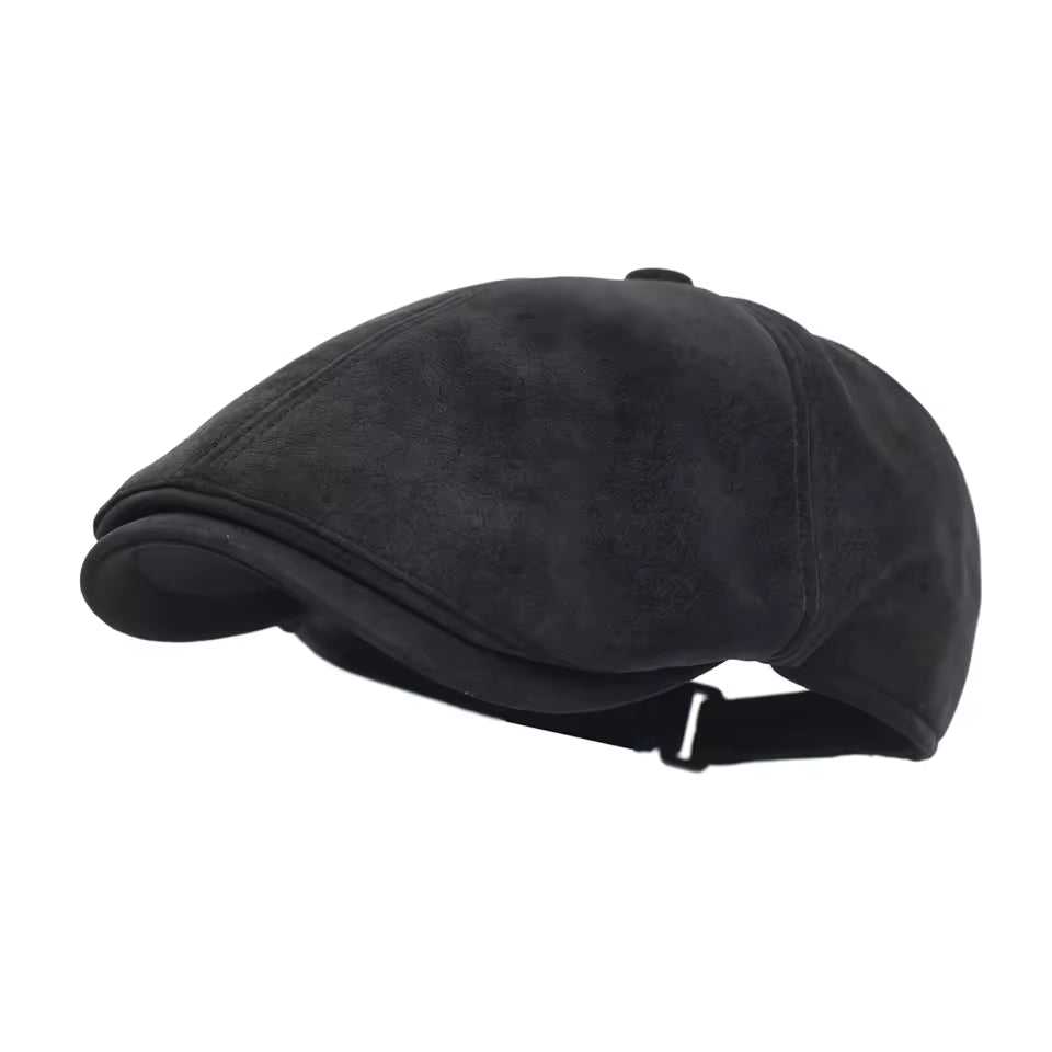 Flat cap in faux leather — TADCASTER