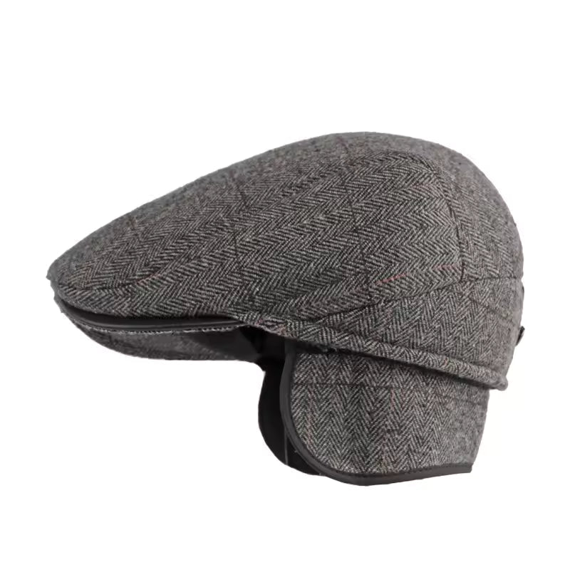Driver cap with ear flaps in wool — LOSTWITHIEL