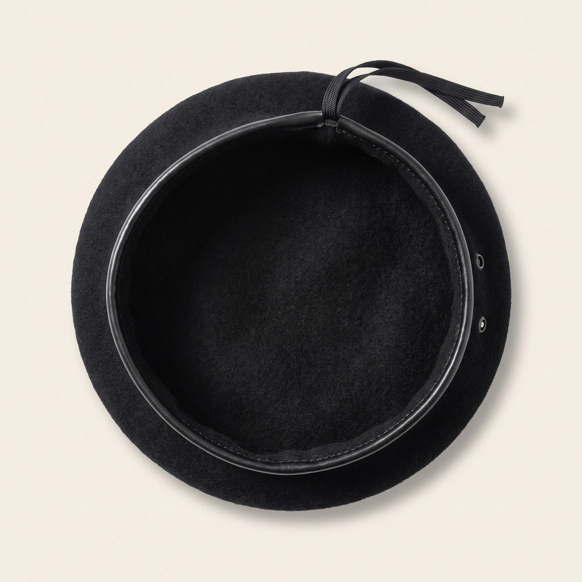 Beret in a wool blend — BEDALE