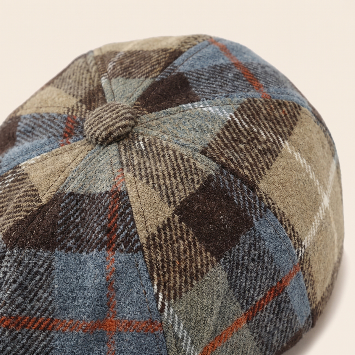 Check newsboy cap in a wool blend — CORBRIDGE